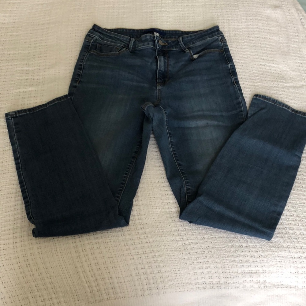 Women’s apartment nine straight jeans